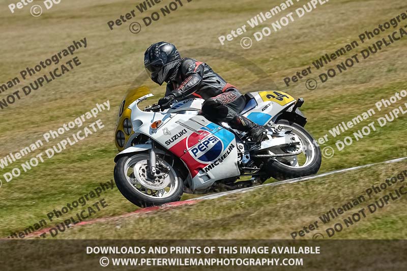 cadwell park;cadwell park photographs;cadwell trackday photographs;enduro digital images;event digital images;eventdigitalimages;peter wileman photography;racing digital images;trackday digital images;trackday photos